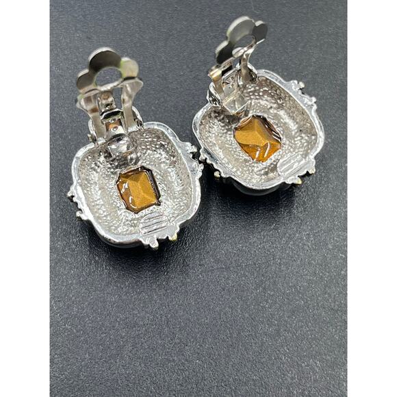 Vintage Silver Tone and Gold Tone Large Rhinestone Button Clip On Earrings - Picture 7 of 8
